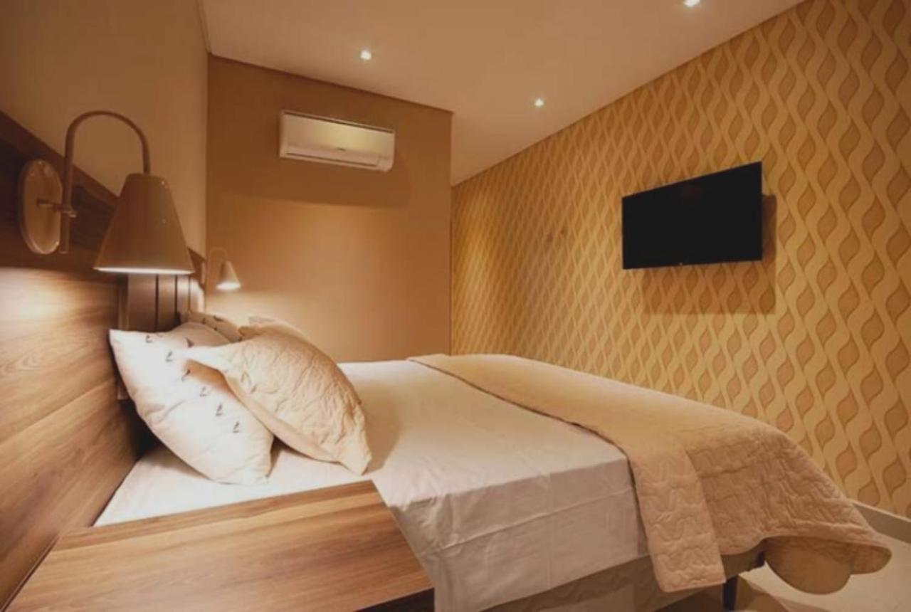 Guess Hotel & Motel Γκουαρούλιος Εξωτερικό φωτογραφία